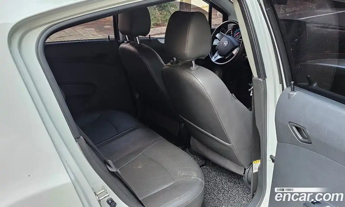 Chevrolet Spark 2014 1.0 Автомат в Москве № 67450, фото 14