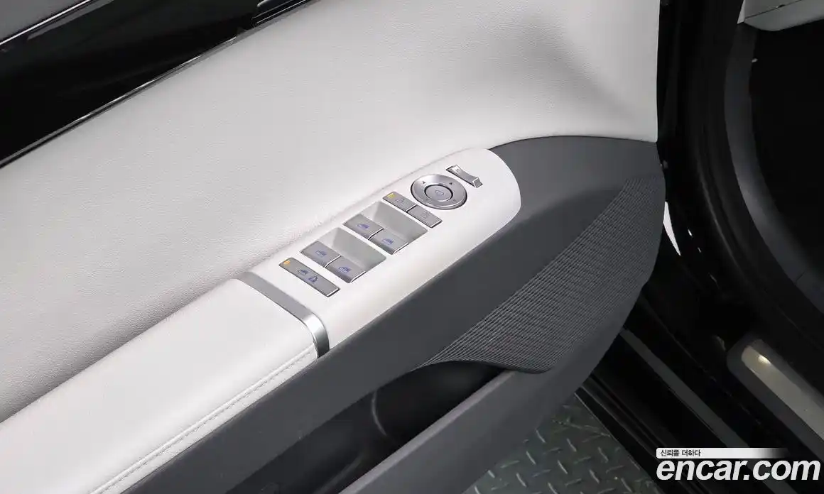 Hyundai Grandeur 2023 2.5 Автомат в Москве № 714205, фото 17