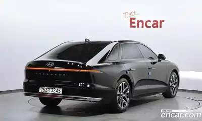 Hyundai Grandeur 2023 2.5 Автомат в Москве № 714205, миниатюра 2