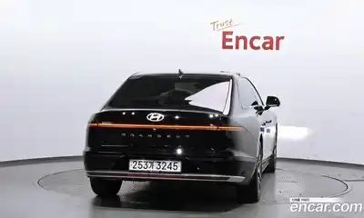 Hyundai Grandeur 2023 2.5 Автомат в Москве № 714205, миниатюра 4