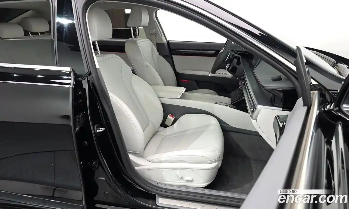 Hyundai Grandeur 2023 2.5 Автомат в Москве № 714205, фото 10