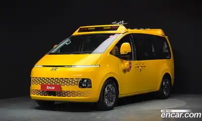 Hyundai Staria, 2022