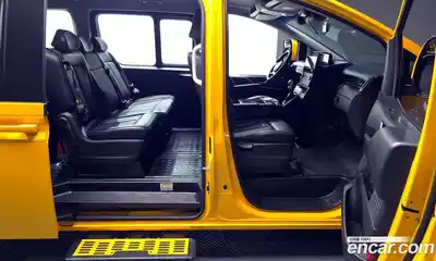 Hyundai Staria 2022 3.5 Автомат в Москве № 714233, миниатюра 11