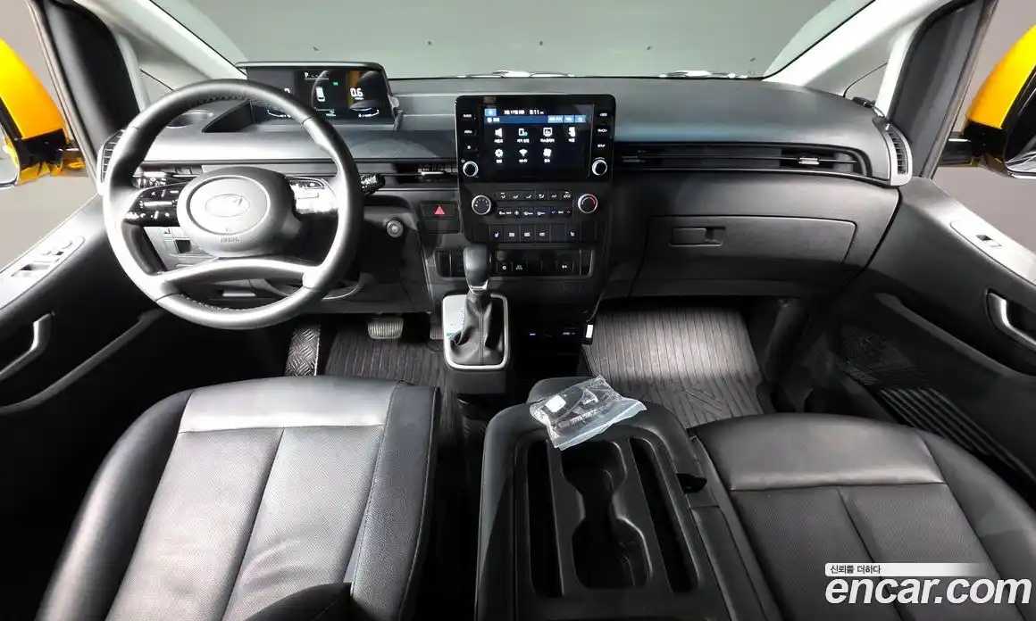 Hyundai Staria 2022 3.5 Автомат в Москве № 714233, фото 7