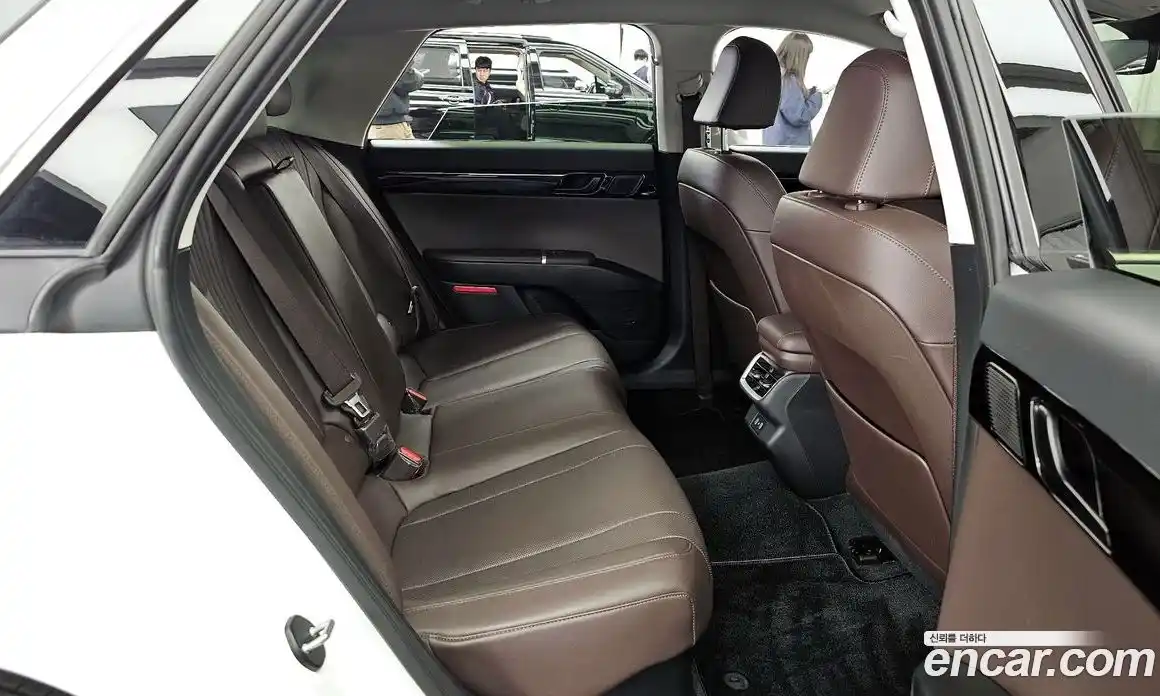 Hyundai Grandeur 2023 1.6 Автомат в Москве № 714234, фото 12