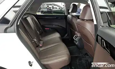 Hyundai Grandeur 2023 1.6 Автомат в Москве № 714234, миниатюра 12