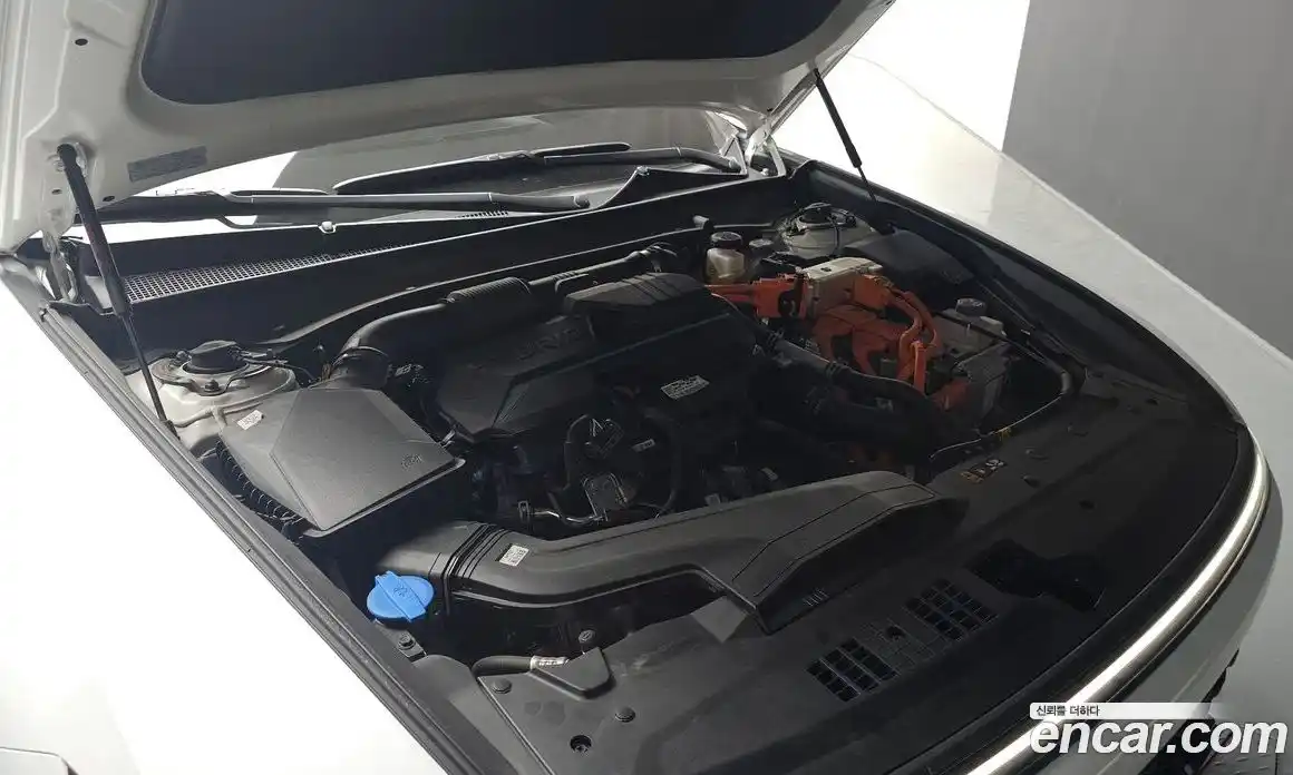 Hyundai Grandeur 2023 1.6 Автомат в Москве № 714258, фото 6