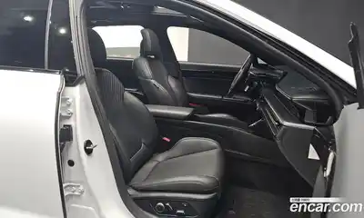 Hyundai Grandeur 2023 1.6 Автомат в Москве № 714258, миниатюра 10