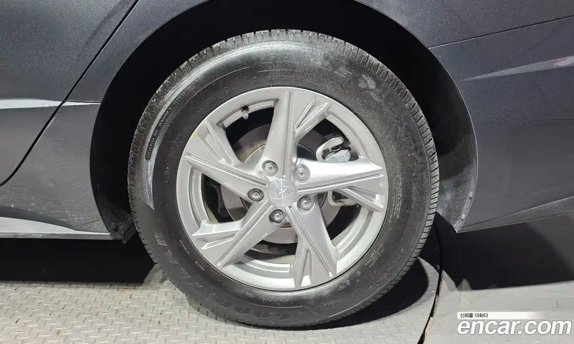 Hyundai Sonata 2020 2.0 Автомат в Москве № 714480, фото 5