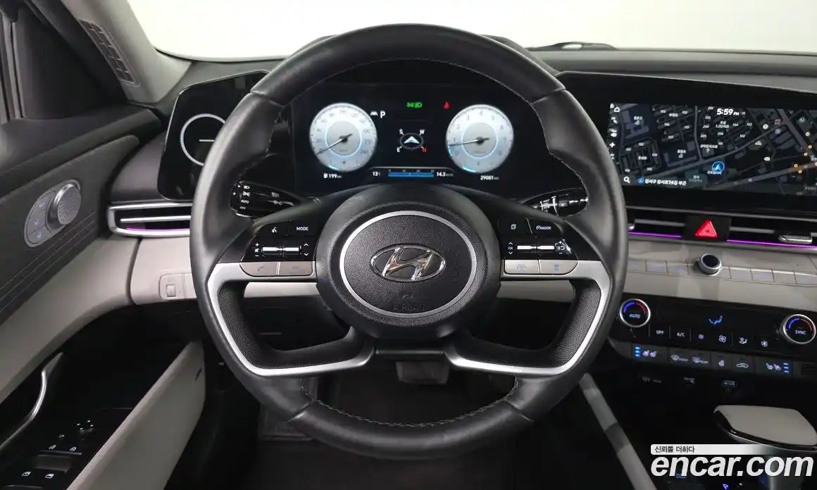 Hyundai Avante 2022 1.6 Автомат в Москве № 714581, фото 14