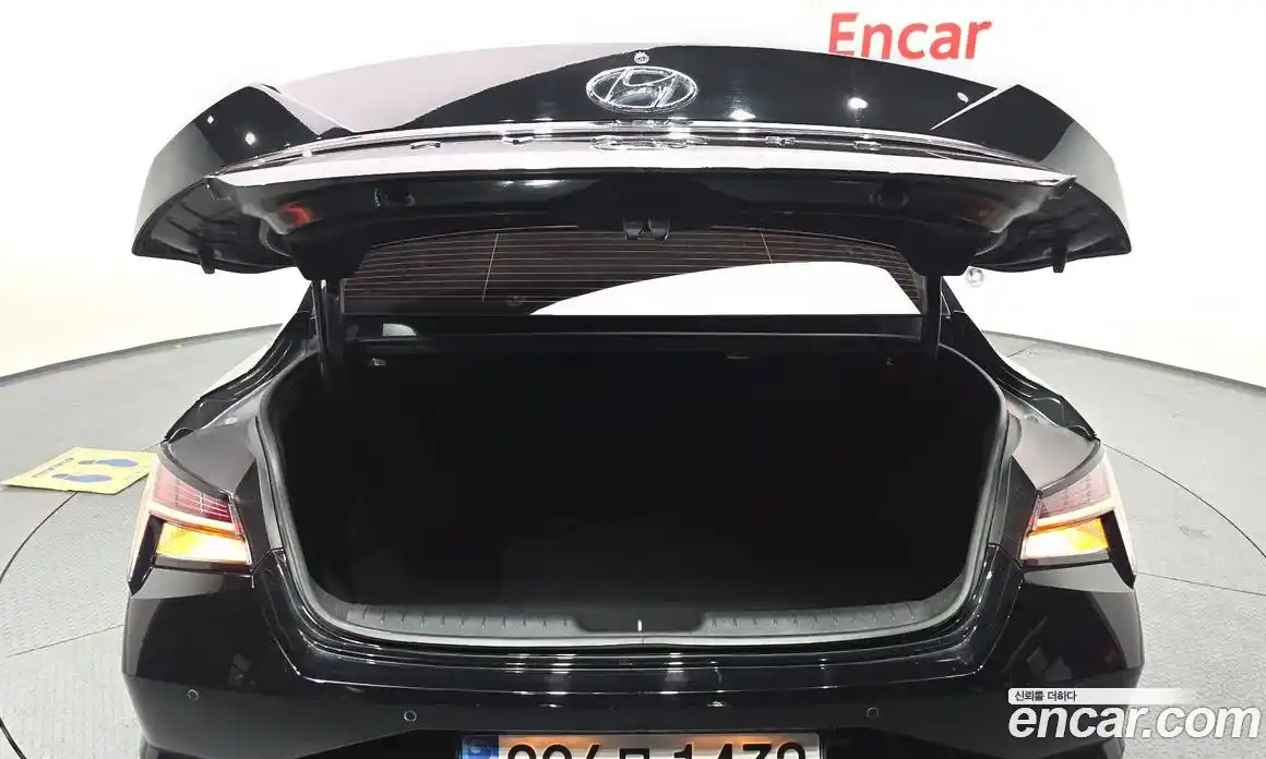 Hyundai Avante 2022 1.6 Автомат в Москве № 714581, фото 20