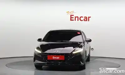 Hyundai Avante 2022 1.6 Автомат в Москве № 714581, миниатюра 3