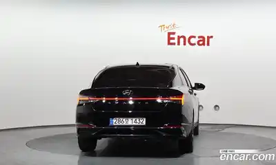 Hyundai Avante 2022 1.6 Автомат в Москве № 714581, миниатюра 4