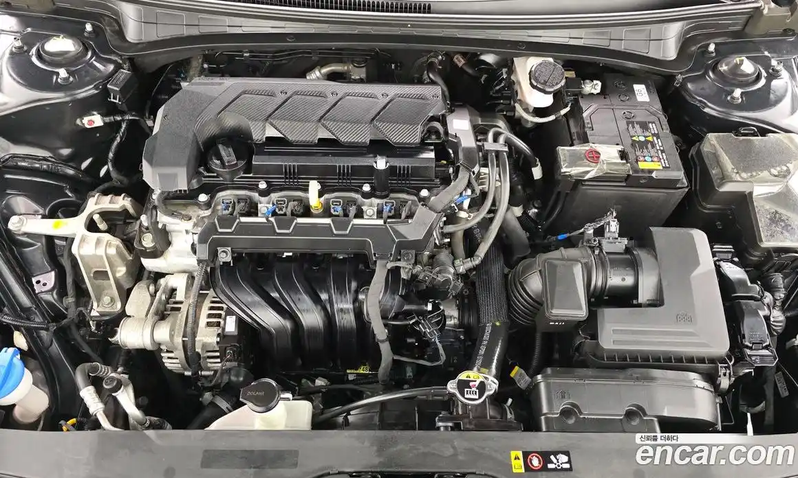 Hyundai Avante 2022 1.6 Автомат в Москве № 714581, фото 6