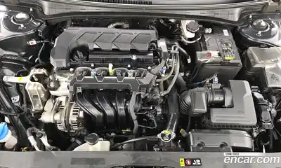 Hyundai Avante 2022 1.6 Автомат в Москве № 714581, миниатюра 6