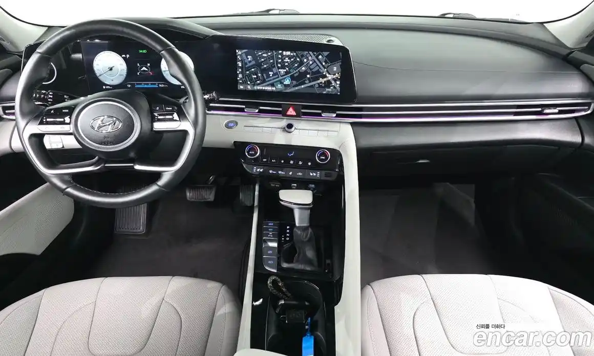 Hyundai Avante 2022 1.6 Автомат в Москве № 714581, фото 7