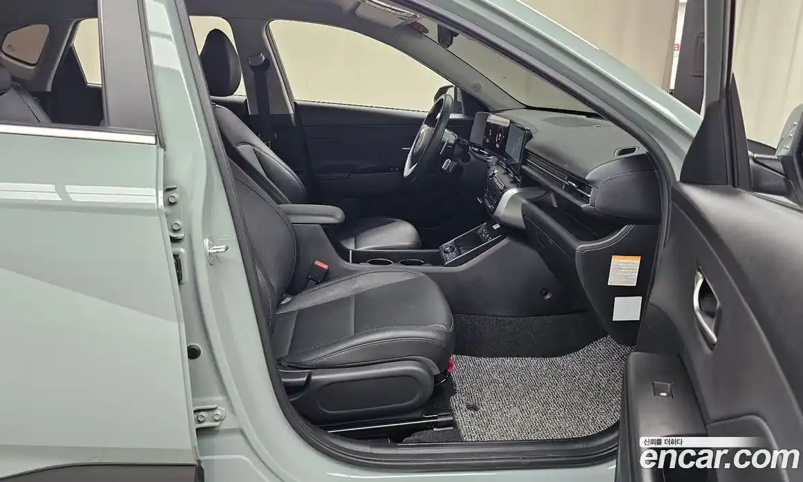 Hyundai Kona 2023 1.6 Автомат в Москве № 714940, фото 11