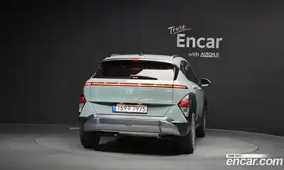 Hyundai Kona 2023 1.6 Автомат в Москве № 714940, миниатюра 4