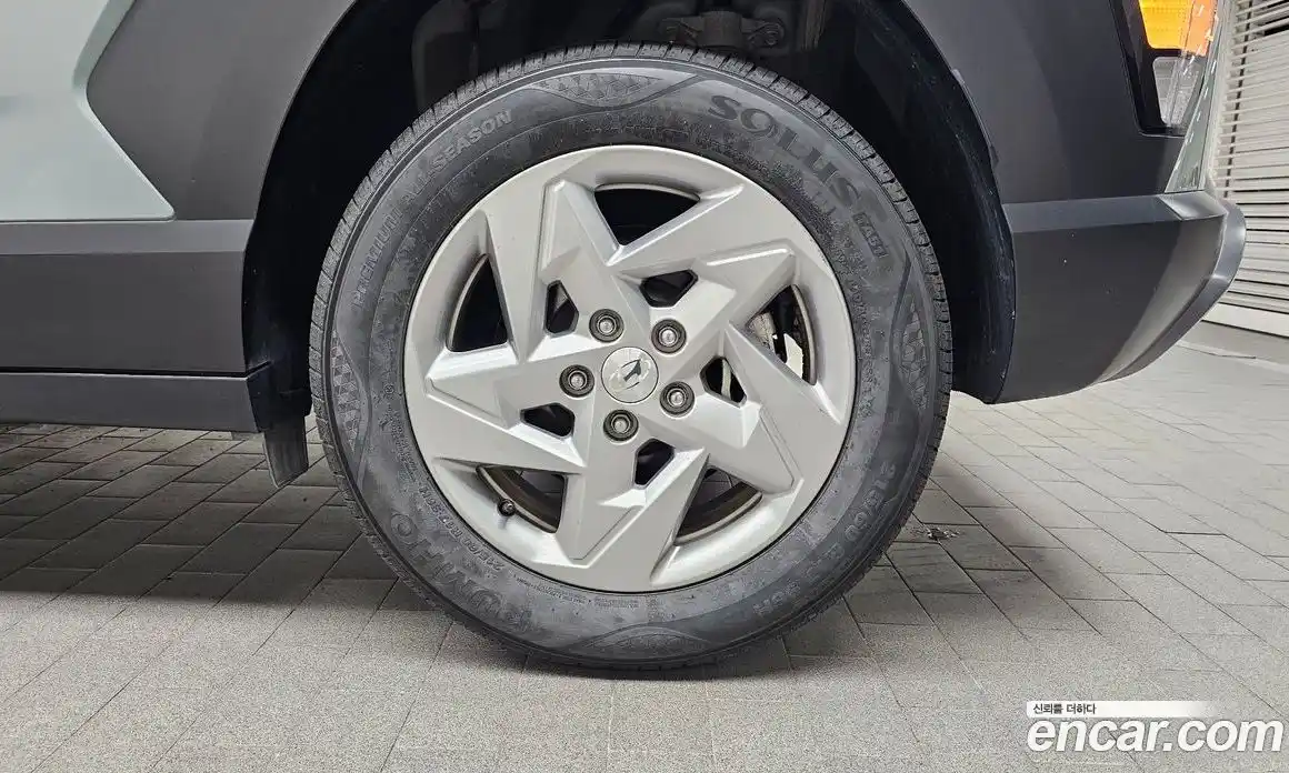 Hyundai Kona 2023 1.6 Автомат в Москве № 714940, фото 5