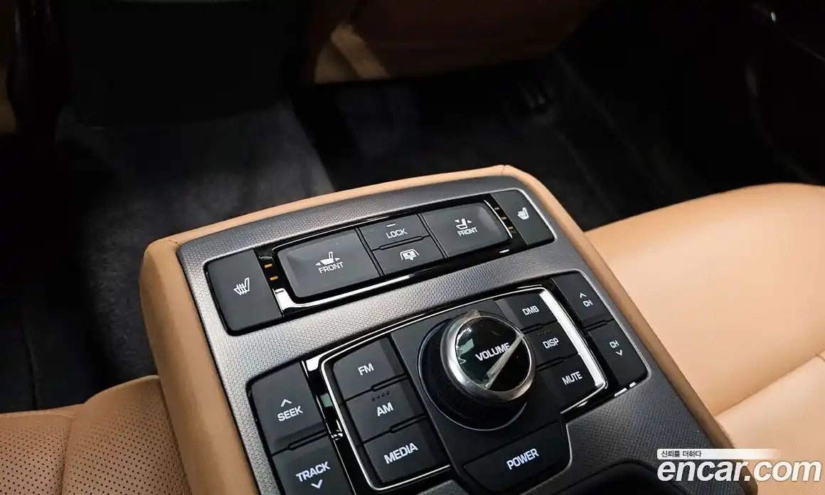 Hyundai Genesis 2016 3.3 Автомат в Москве № 715227, фото 19