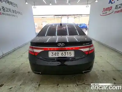 Hyundai Grandeur 2011 3.0 Автомат в Москве № 715228, миниатюра 5