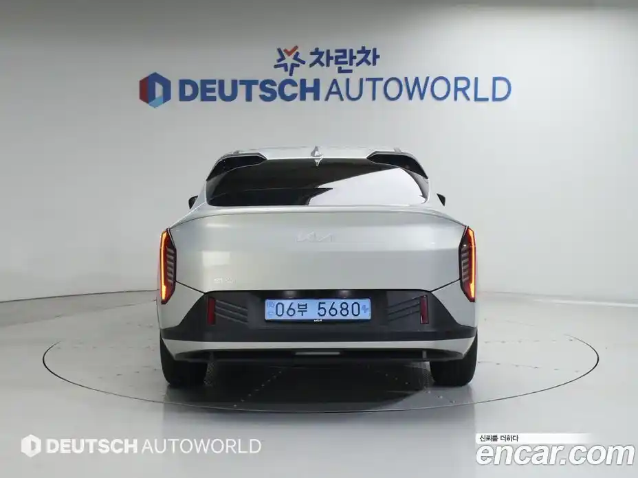 Kia EV4 2026 0.2 Автомат в Москве № 715557, фото 4