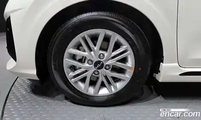 Kia Morning 2023 1.0 Автомат в Москве № 715574, миниатюра 5