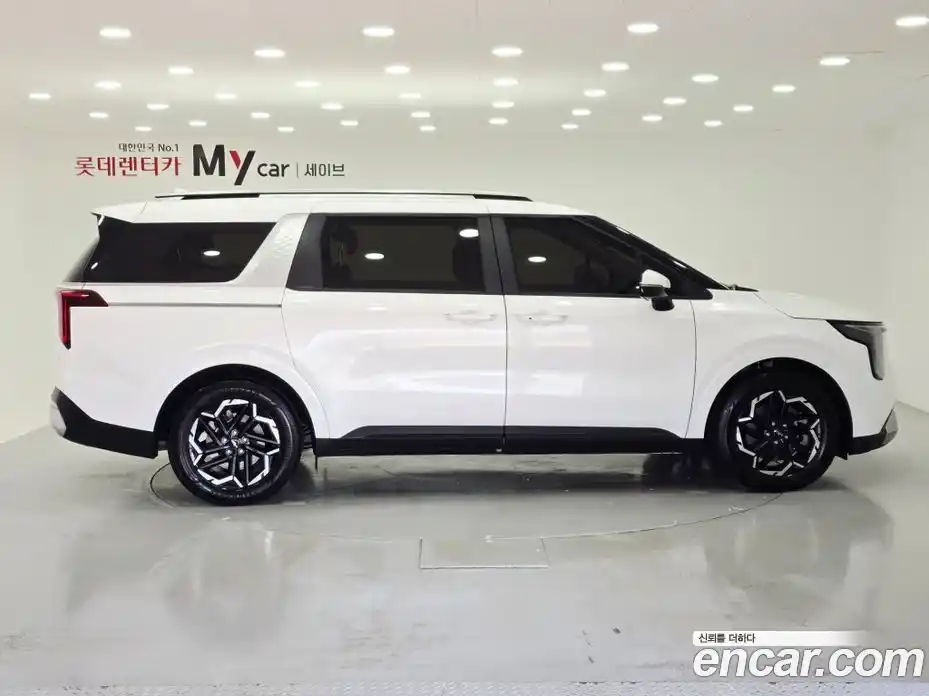 Kia Canival 2025 2.2 Автомат в Москве № 715936, фото 6