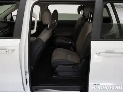 Kia Canival 2025 2.2 Автомат в Москве № 715936, миниатюра 10