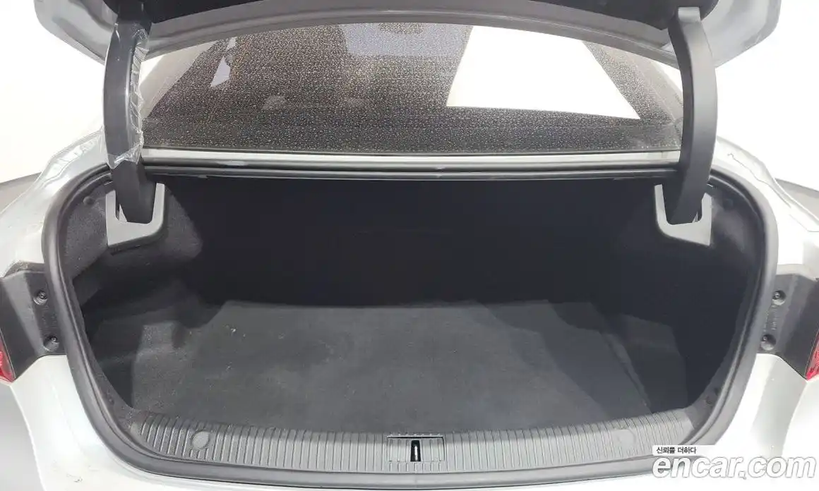 Renault SM6 2019 2.0 Автомат в Москве № 716421, фото 20