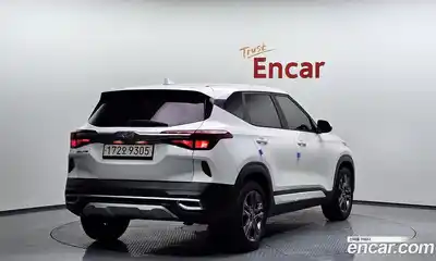 Kia Seltos 2022 1.6 Автомат в Москве № 716448, миниатюра 2