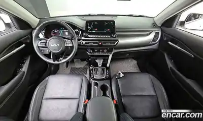 Kia Seltos 2022 1.6 Автомат в Москве № 716448, миниатюра 7