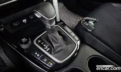 Kia Seltos 2022 1.6 Автомат в Москве № 716448, миниатюра 9