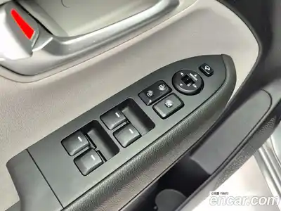 Kia Ray 2023 1.0 Автомат в Москве № 716469, миниатюра 12