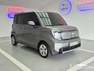 Kia Ray 2023 1.0 Автомат в Москве № 716469, миниатюра 2
