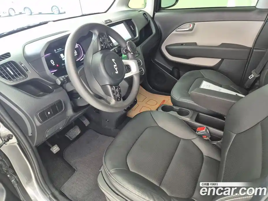 Kia Ray 2023 1.0 Автомат в Москве № 716469, фото 7