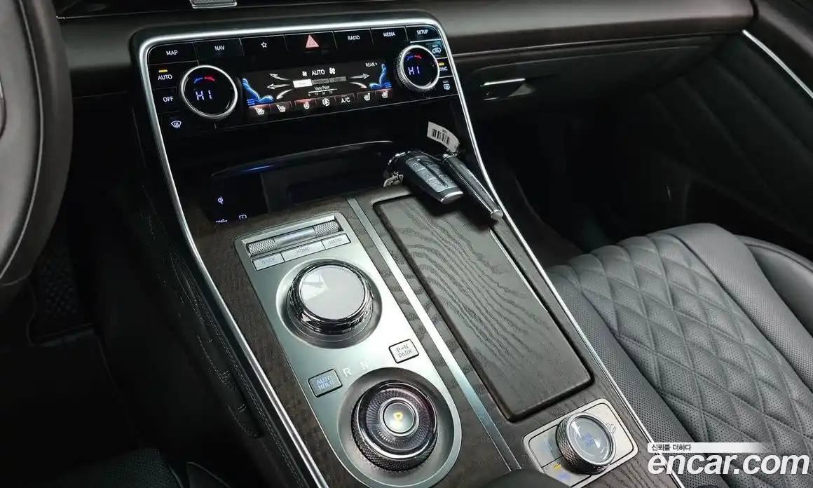 Genesis GV80 2023 2.5 Автомат в Москве № 716749, фото 8