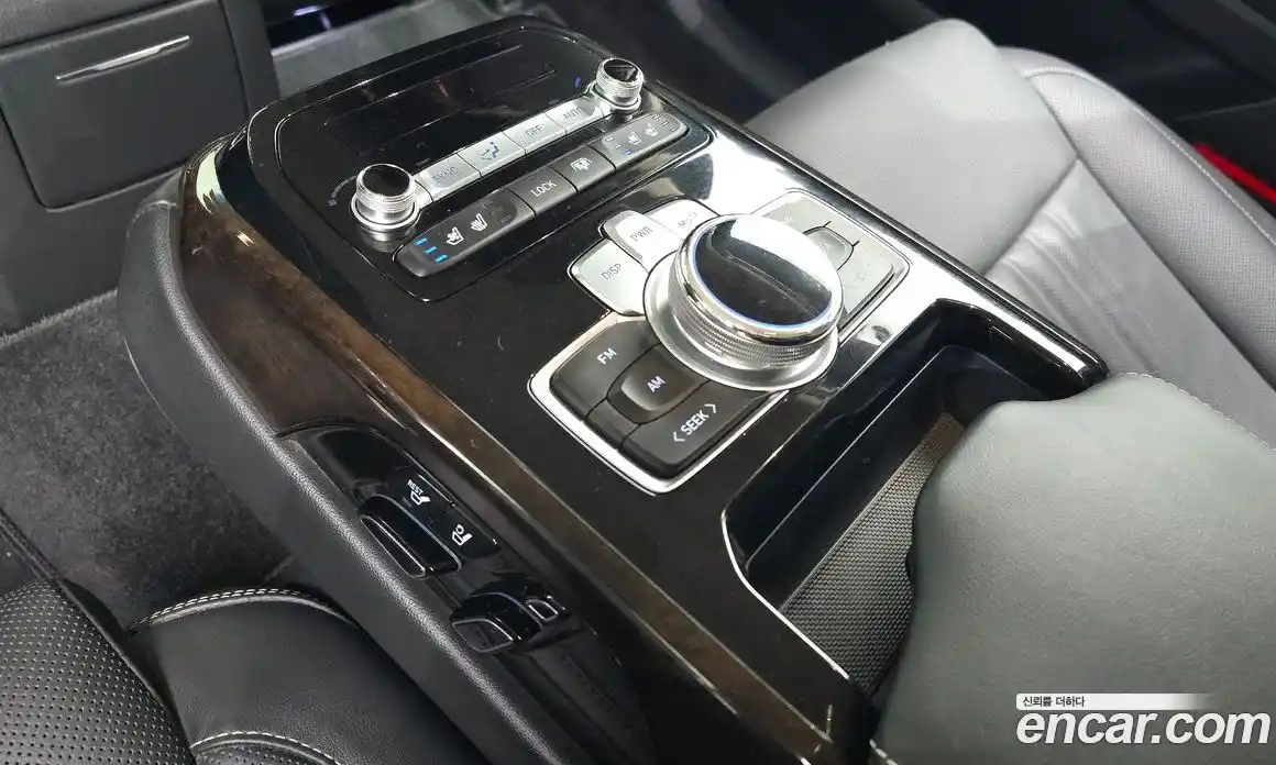 Genesis G90 2019 3.8 Автомат в Москве № 716969, фото 19