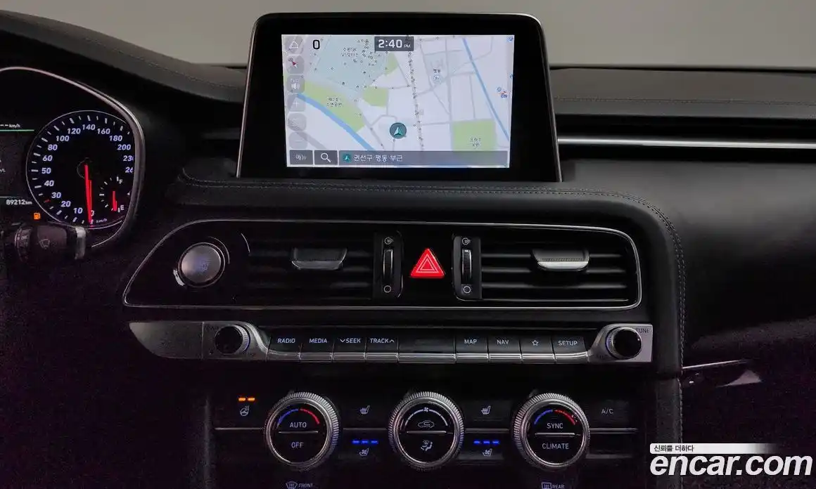 Genesis G70 2017 2.0 Автомат в Москве № 717146, фото 15