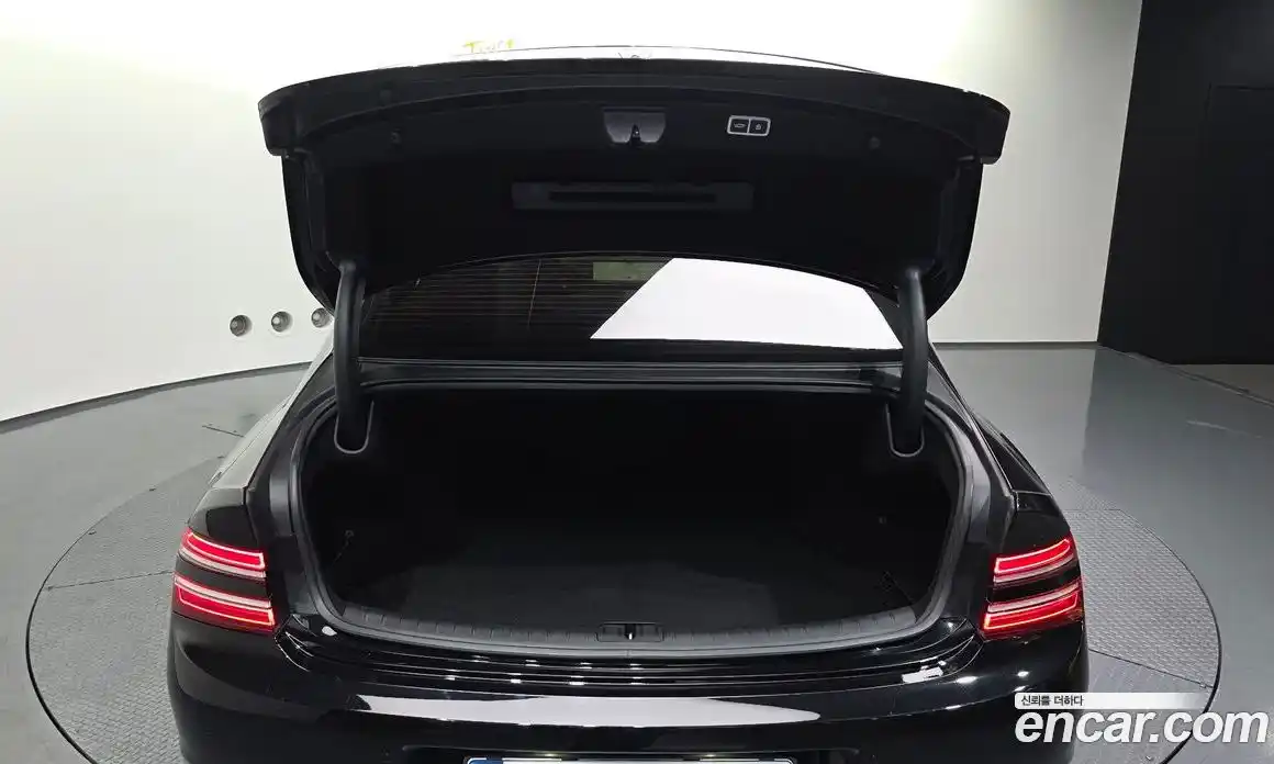 Genesis G80 2021 2.5 Автомат в Москве № 717235, фото 20