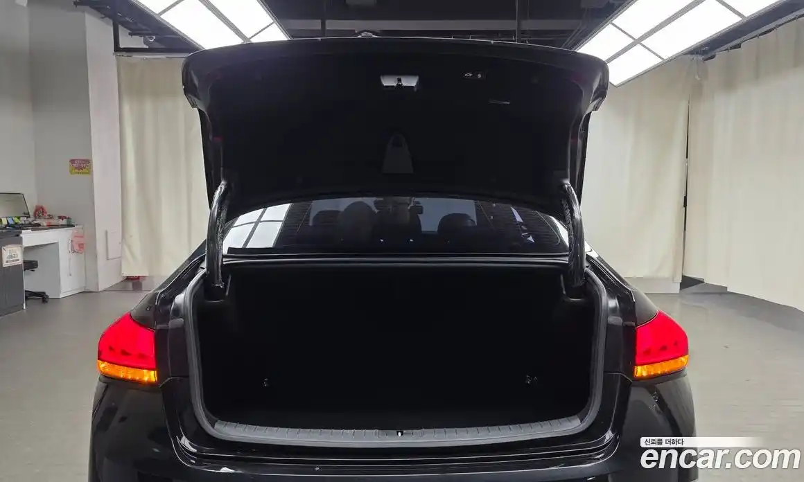 Genesis G80 2018 3.3 Автомат в Москве № 717315, фото 20