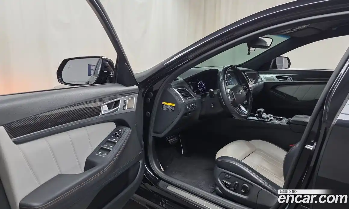 Genesis G80 2018 3.3 Автомат в Москве № 717315, фото 10