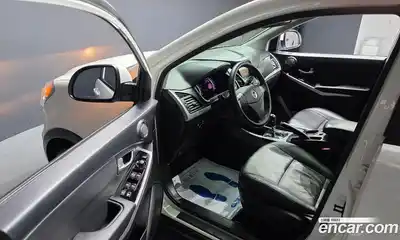 SsangYong Korando 2015 2.0 Автомат в Москве № 718301, миниатюра 11
