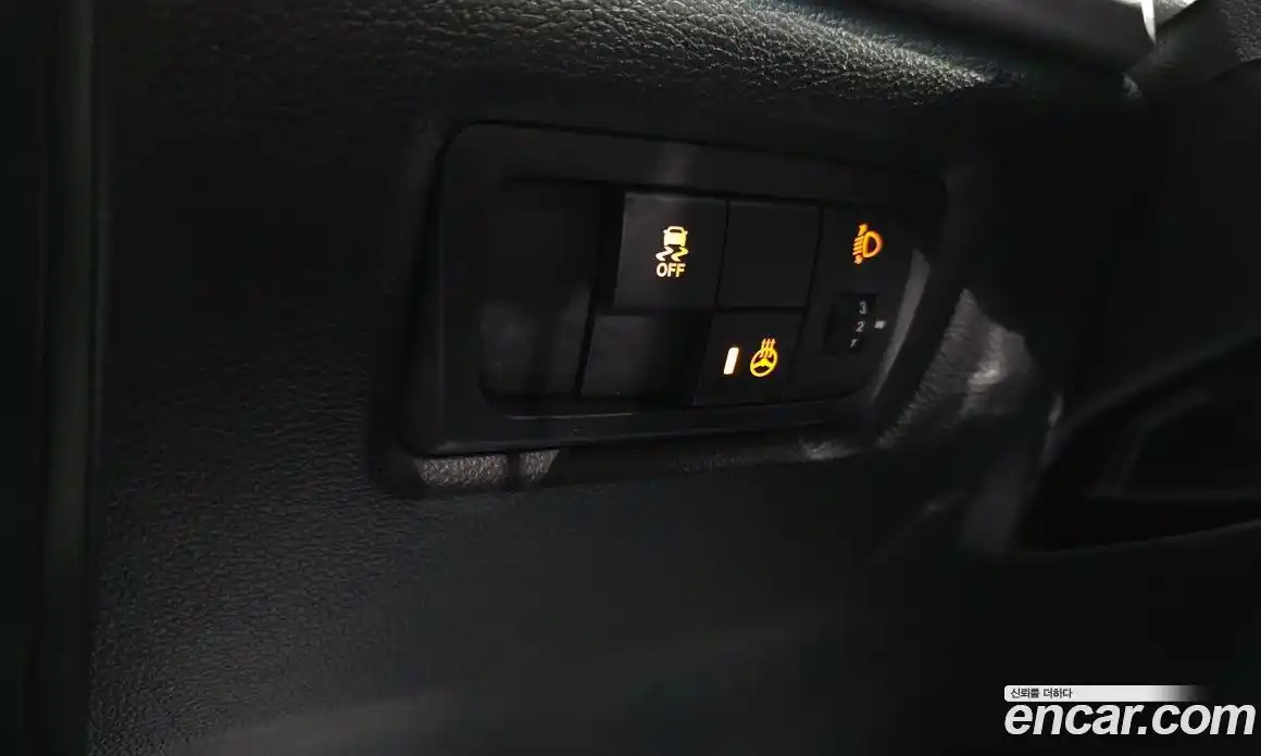 SsangYong Korando 2015 2.0 Автомат в Москве № 718301, фото 17