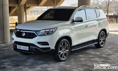 SsangYong Rexton 2017 2.2 Автомат в Москве № 718681, миниатюра 2