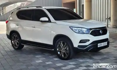 SsangYong Rexton 2017 2.2 Автомат в Москве № 718681, миниатюра 3