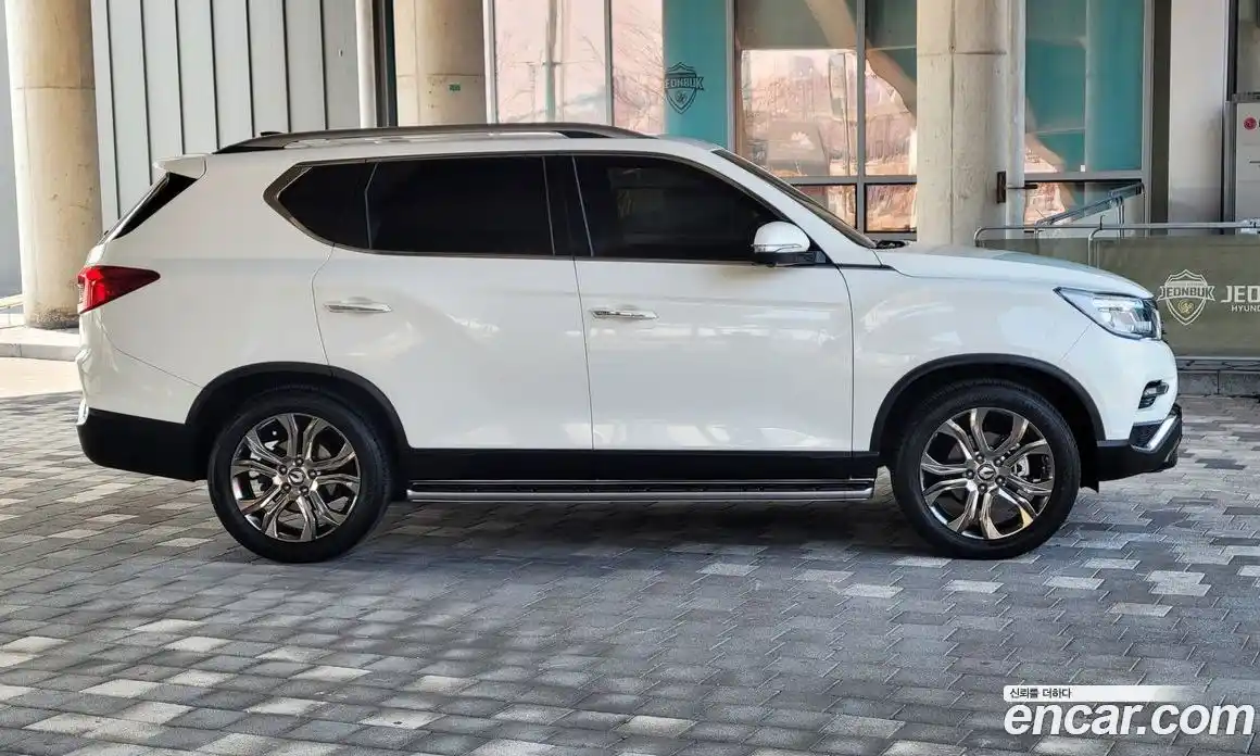 SsangYong Rexton 2017 2.2 Автомат в Москве № 718681, фото 4