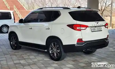 SsangYong Rexton 2017 2.2 Автомат в Москве № 718681, миниатюра 6