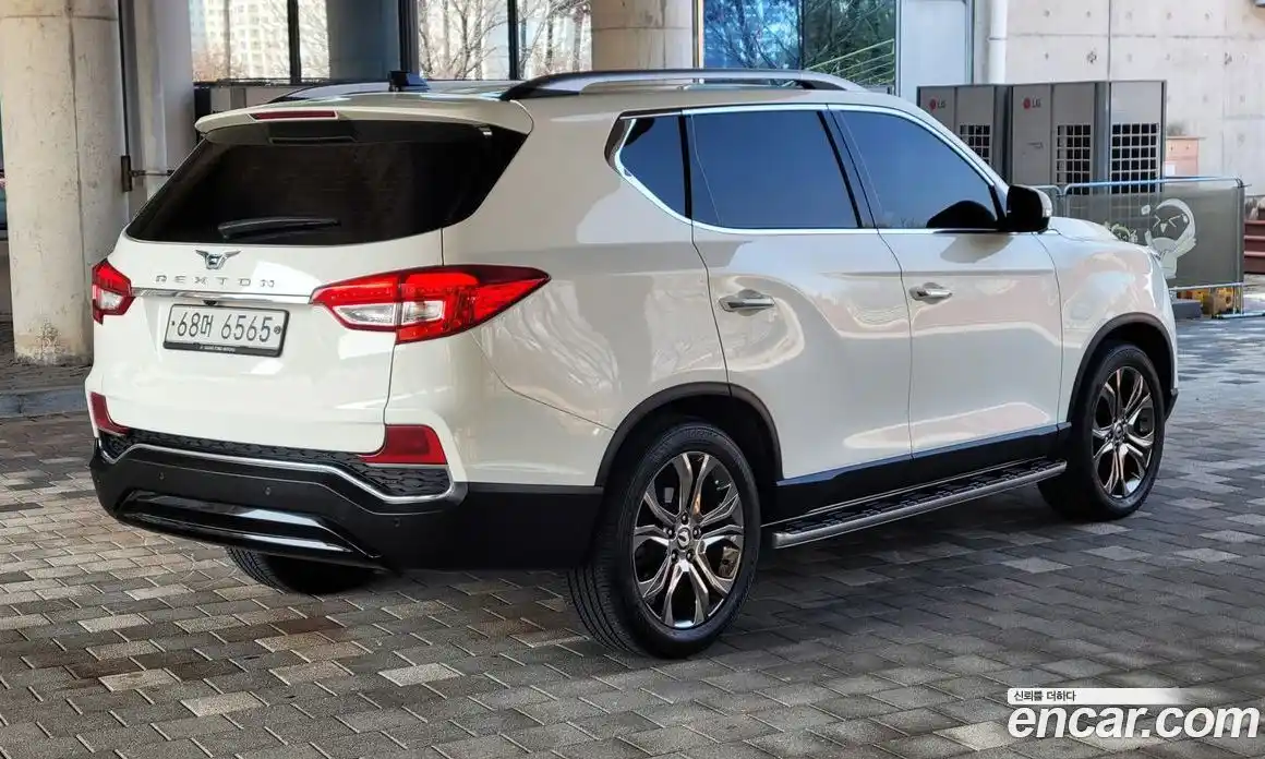 SsangYong Rexton 2017 2.2 Автомат в Москве № 718681, фото 7