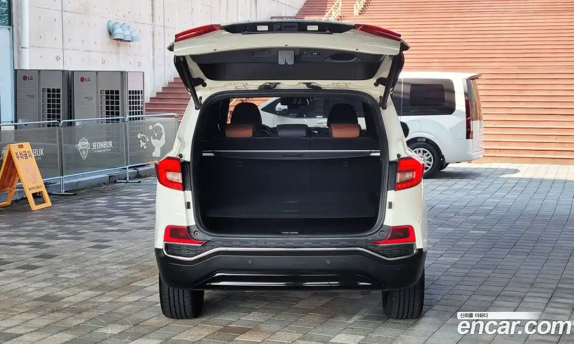 SsangYong Rexton 2017 2.2 Автомат в Москве № 718681, фото 9